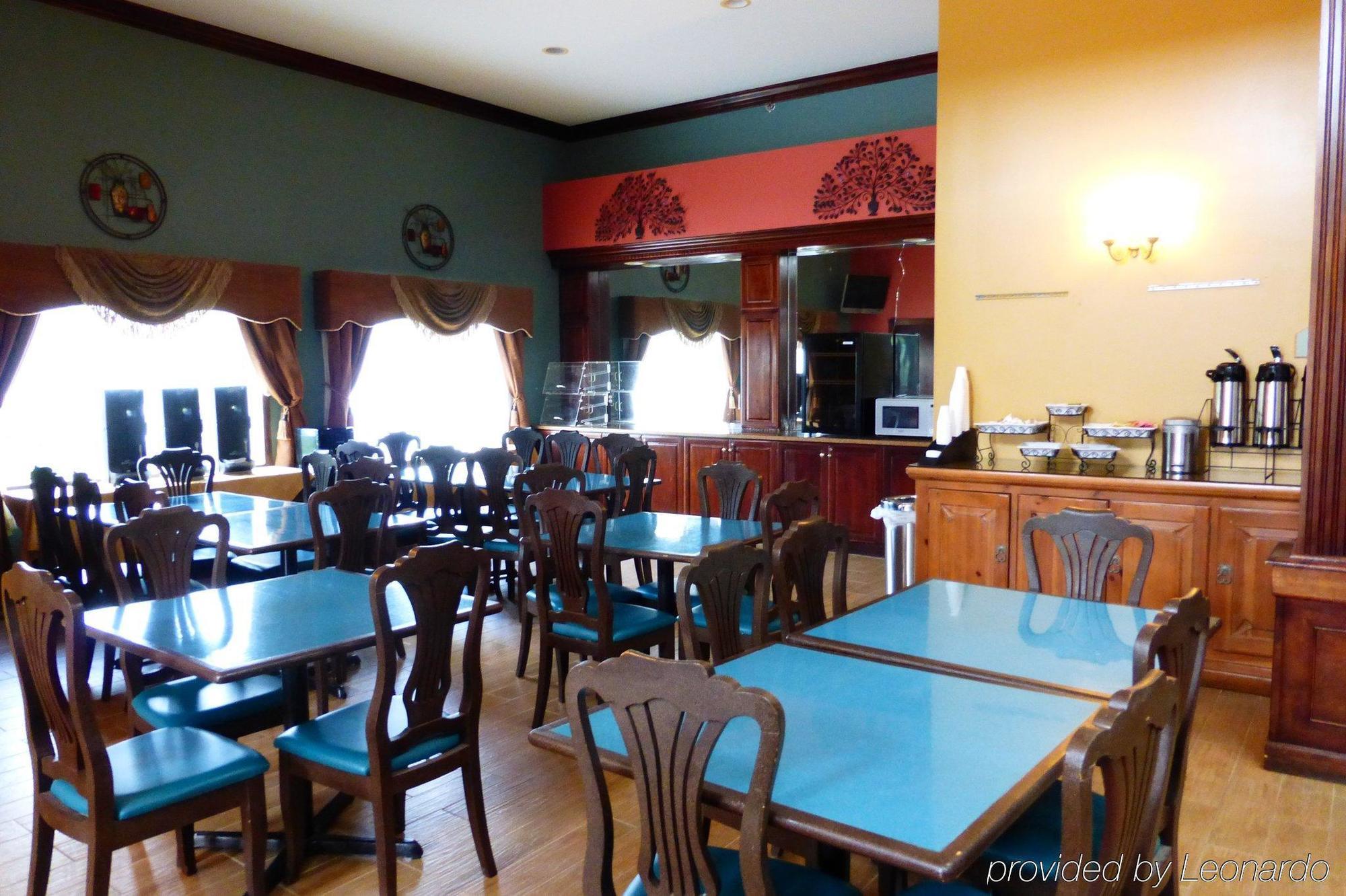 Red Roof Inn & Suites Lake Orion / Auburn Hills מראה חיצוני תמונה